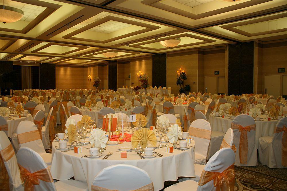 Hotel Doubletree By Hilton Newark-Fremont Commodités photo