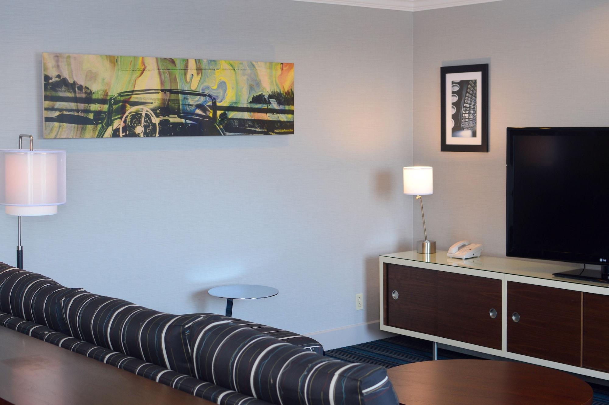 Hotel Doubletree By Hilton Newark-Fremont Extérieur photo